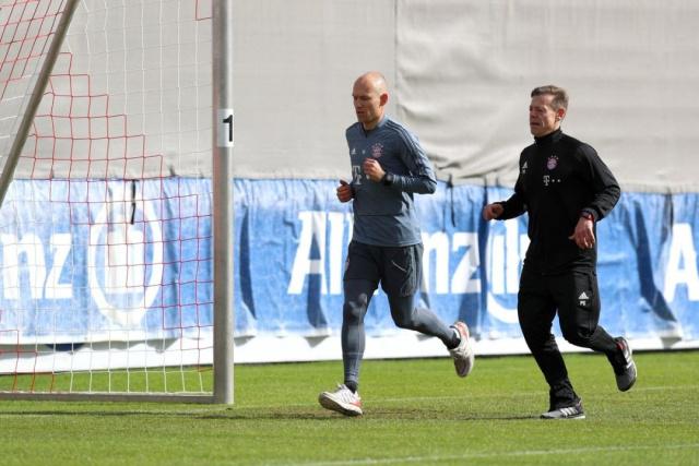 而且角度极 而且角度极