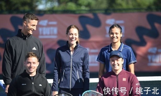 球场上努力 球场上努力